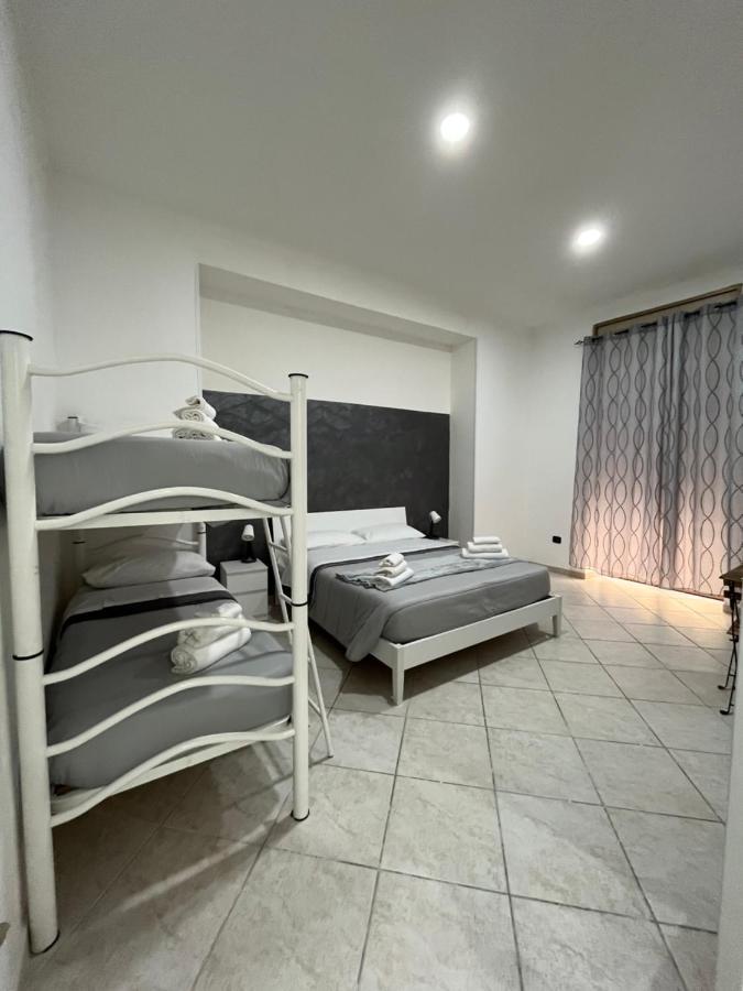 La Svolta Rooms Napoli Dış mekan fotoğraf